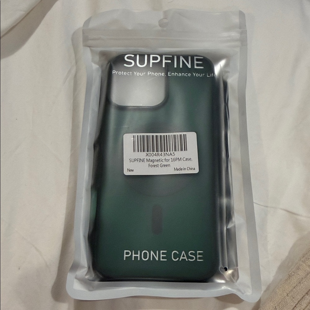 Forest Green Magnetic Phone Case - never used
